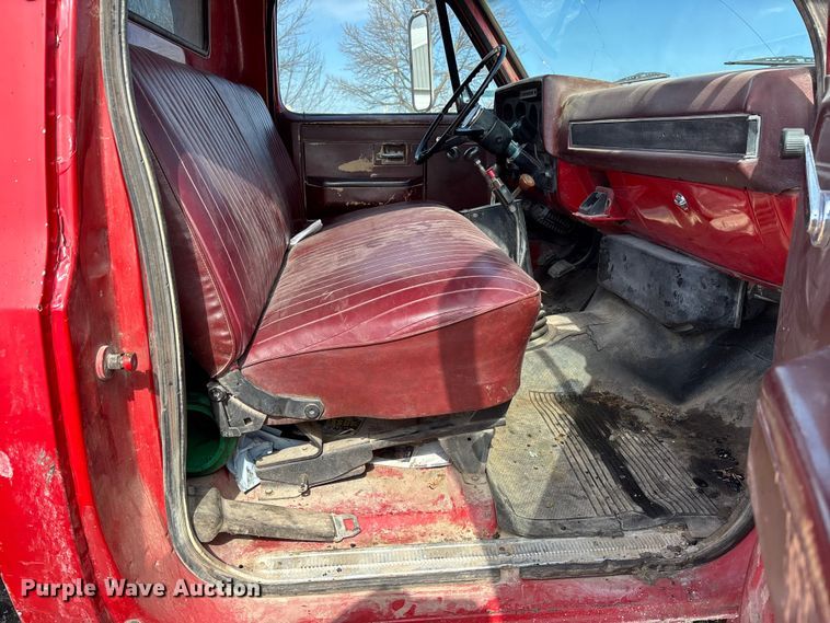 image for item FB3026 1986 GMC C7 dump truck