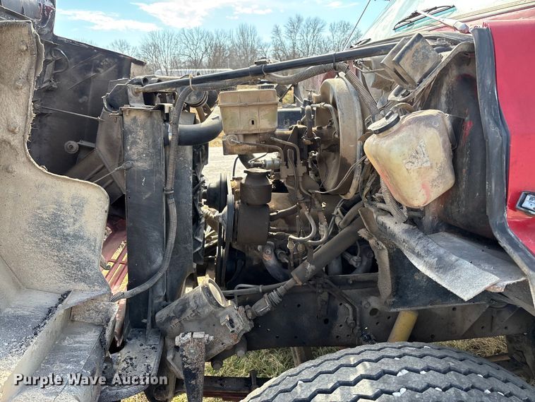 image for item FB3026 1986 GMC C7 dump truck