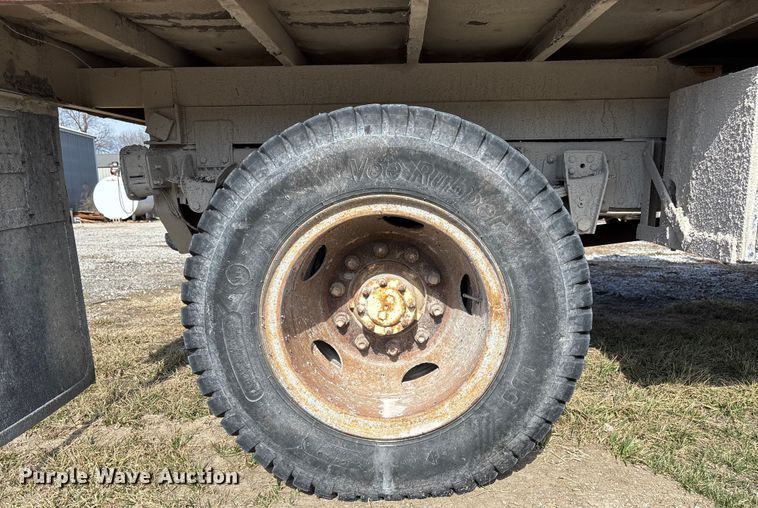 image for item FB3026 1986 GMC C7 dump truck