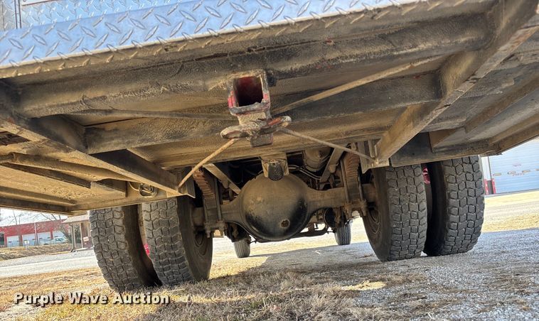 image for item FB3504 1995 Ford F800 pumper fire truck