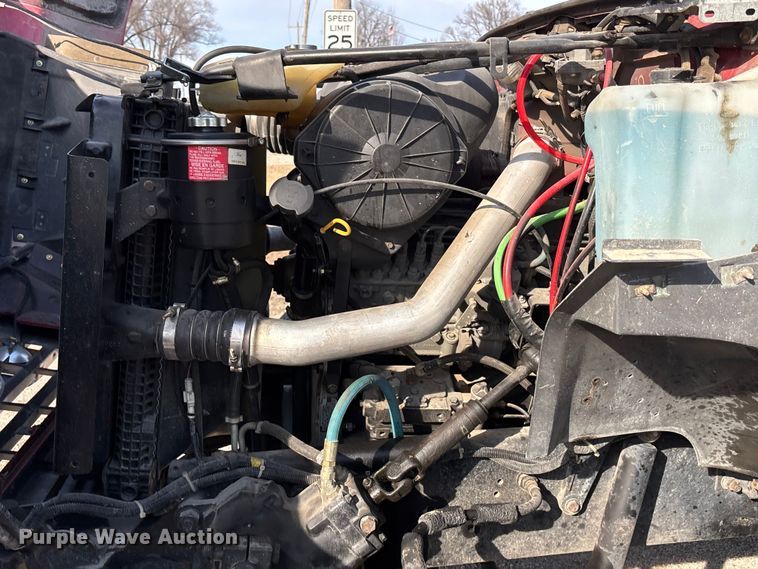 image for item FB3504 1995 Ford F800 pumper fire truck