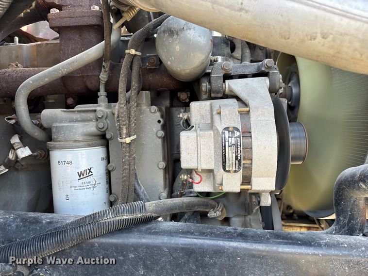 image for item FB3504 1995 Ford F800 pumper fire truck