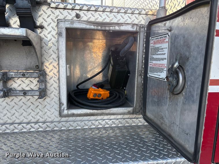 image for item FB3507 2016 Spartan LA41M-2142 pumper fire truck