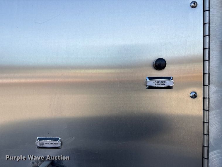 image for item FB3507 2016 Spartan LA41M-2142 pumper fire truck