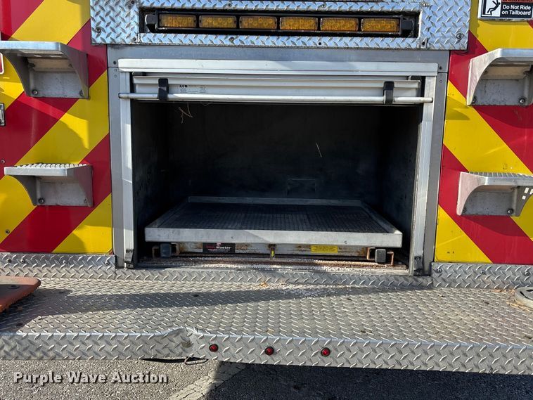 image for item FB3507 2016 Spartan LA41M-2142 pumper fire truck