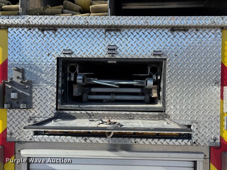 image for item FB3507 2016 Spartan LA41M-2142 pumper fire truck