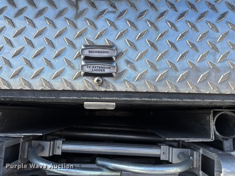 image for item FB3507 2016 Spartan LA41M-2142 pumper fire truck