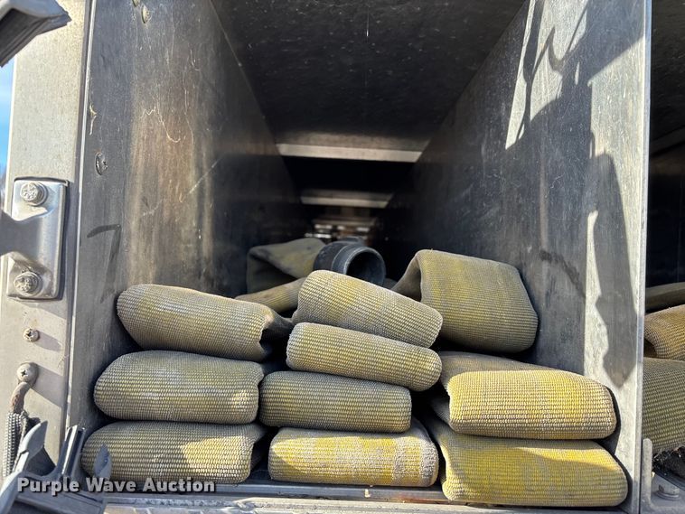 image for item FB3507 2016 Spartan LA41M-2142 pumper fire truck