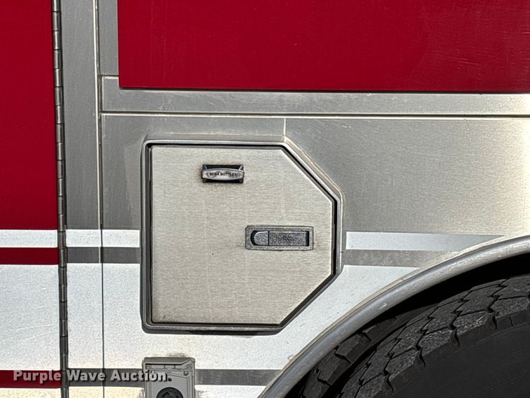image for item FB3507 2016 Spartan LA41M-2142 pumper fire truck