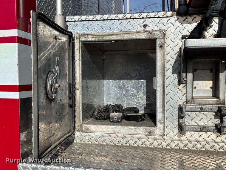 image for item FB3507 2016 Spartan LA41M-2142 pumper fire truck