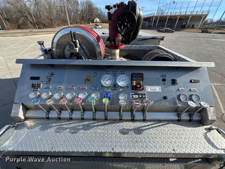 image for item FB3507 2016 Spartan LA41M-2142 pumper fire truck