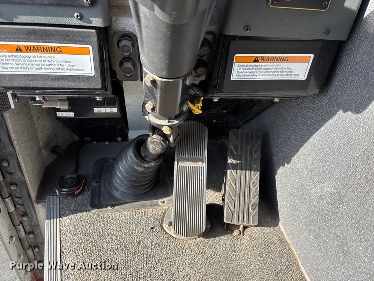 image for item FB3507 2016 Spartan LA41M-2142 pumper fire truck