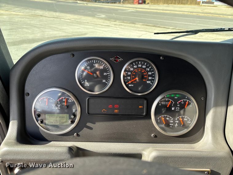 image for item FB3507 2016 Spartan LA41M-2142 pumper fire truck