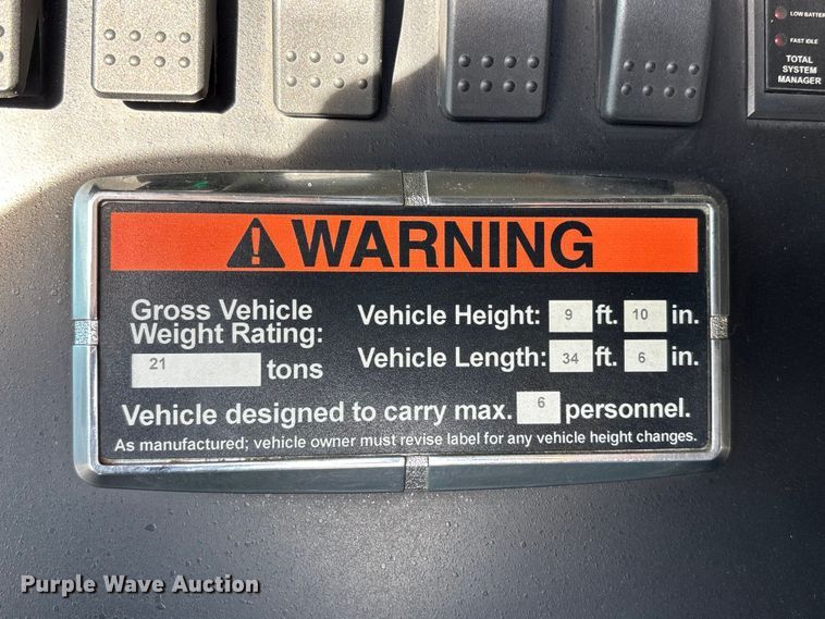 image for item FB3507 2016 Spartan LA41M-2142 pumper fire truck