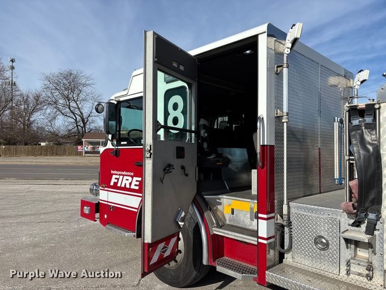 image for item FB3507 2016 Spartan LA41M-2142 pumper fire truck