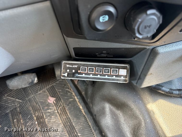 image for item FB8594 2016 Ford F250 Super Duty XL Ext. Cab pickup truck