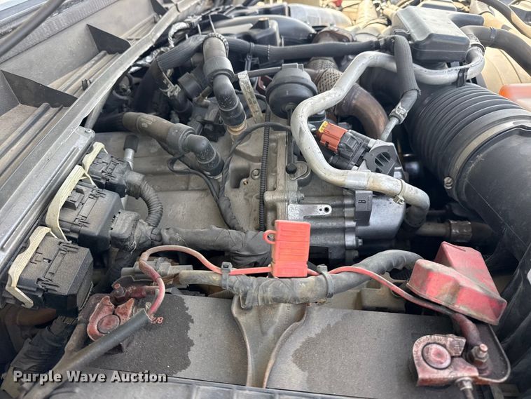 image for item FB8594 2016 Ford F250 Super Duty XL Ext. Cab pickup truck