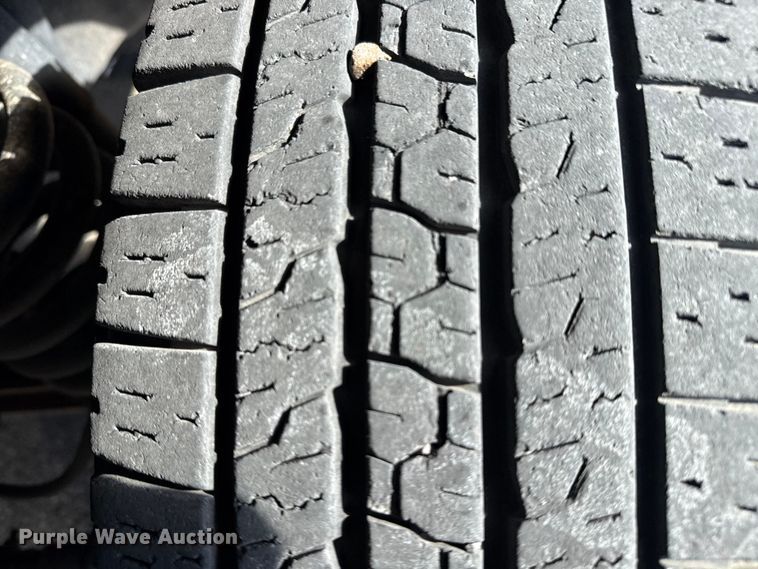 image for item FB8594 2016 Ford F250 Super Duty XL Ext. Cab pickup truck