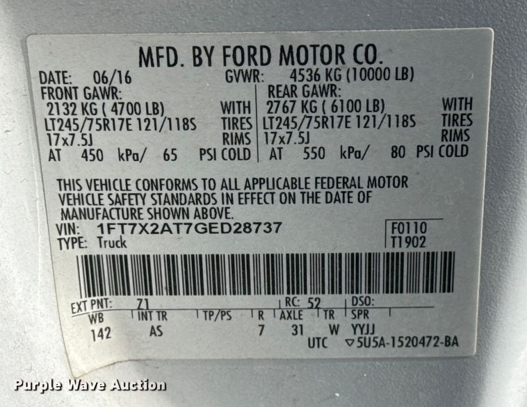 image for item FB8594 2016 Ford F250 Super Duty XL Ext. Cab pickup truck