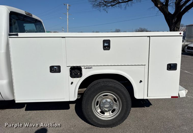 image for item FB8595 2012 Ford F250 Super Duty XL Ext. Cab utility bed pickup truck