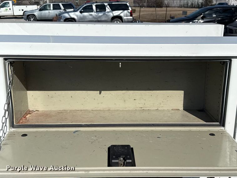 image for item FB8595 2012 Ford F250 Super Duty XL Ext. Cab utility bed pickup truck