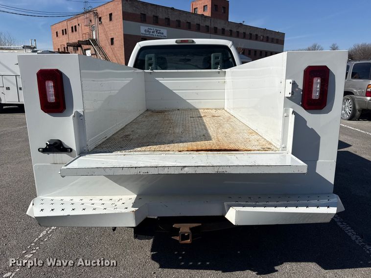 image for item FB8595 2012 Ford F250 Super Duty XL Ext. Cab utility bed pickup truck