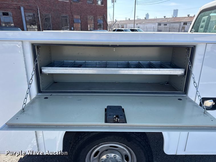 image for item FB8595 2012 Ford F250 Super Duty XL Ext. Cab utility bed pickup truck