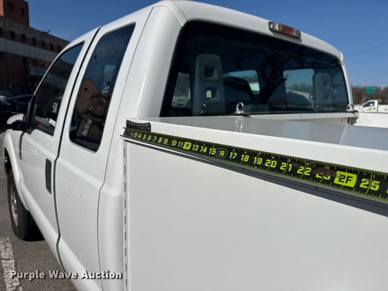 image for item FB8595 2012 Ford F250 Super Duty XL Ext. Cab utility bed pickup truck