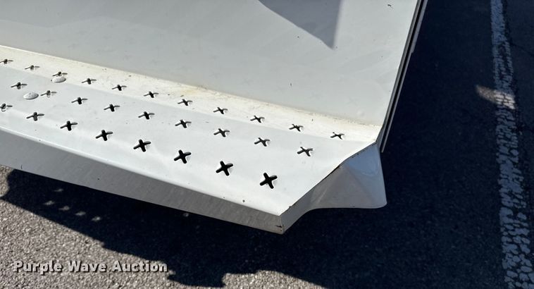 image for item FB8595 2012 Ford F250 Super Duty XL Ext. Cab utility bed pickup truck