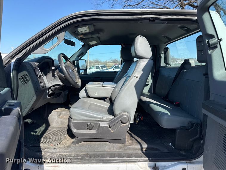 image for item FB8595 2012 Ford F250 Super Duty XL Ext. Cab utility bed pickup truck