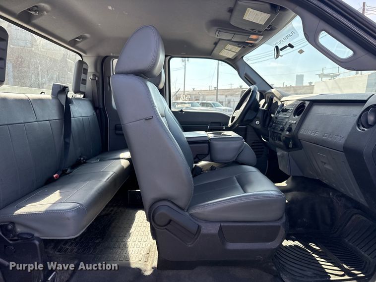 image for item FB8595 2012 Ford F250 Super Duty XL Ext. Cab utility bed pickup truck