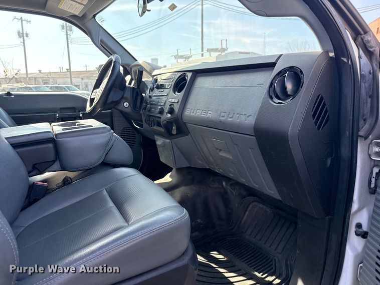 image for item FB8595 2012 Ford F250 Super Duty XL Ext. Cab utility bed pickup truck