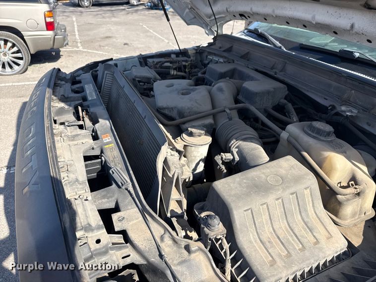 image for item FB8595 2012 Ford F250 Super Duty XL Ext. Cab utility bed pickup truck