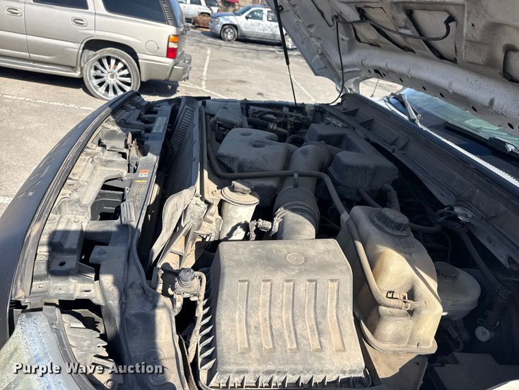 image for item FB8595 2012 Ford F250 Super Duty XL Ext. Cab utility bed pickup truck