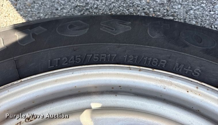 image for item FB8595 2012 Ford F250 Super Duty XL Ext. Cab utility bed pickup truck