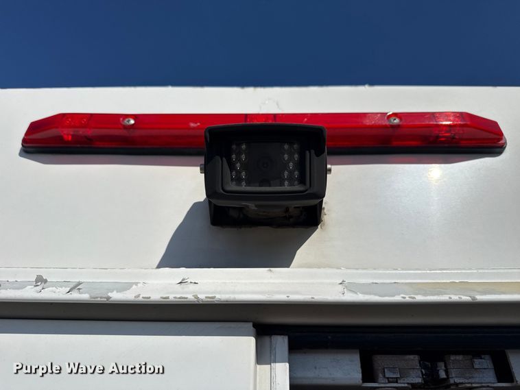 image for item FB8596 2012 Ford E350 Super Duty utility van