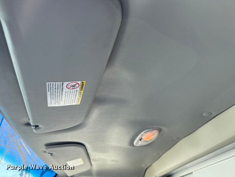 image for item FB8596 2012 Ford E350 Super Duty utility van