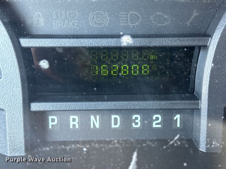 image for item FB8596 2012 Ford E350 Super Duty utility van