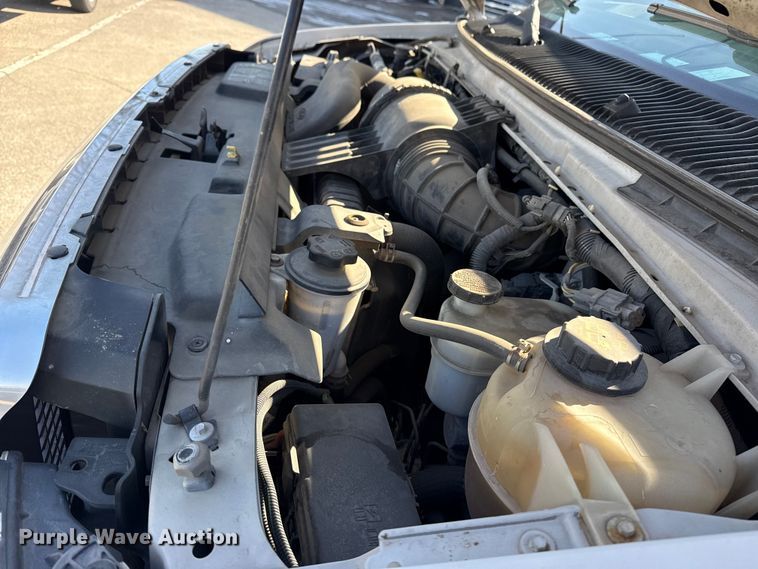 image for item FB8596 2012 Ford E350 Super Duty utility van