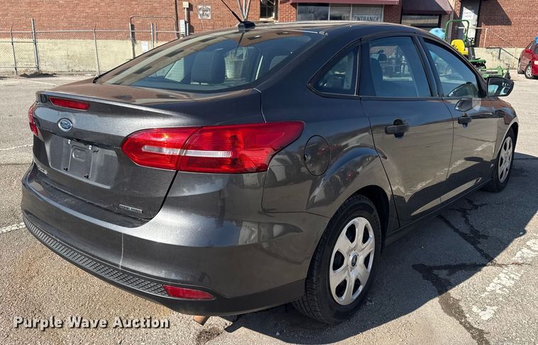 image for item FB8597 2016 Ford Focus 