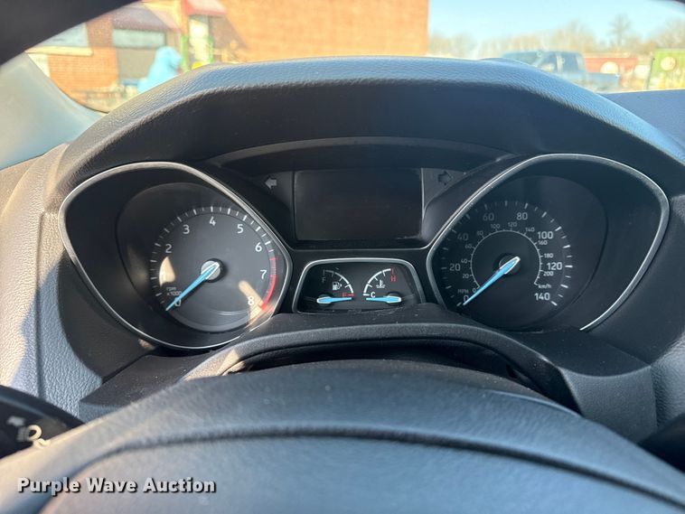 image for item FB8597 2016 Ford Focus 