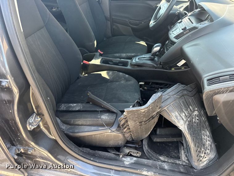 image for item FB8597 2016 Ford Focus 