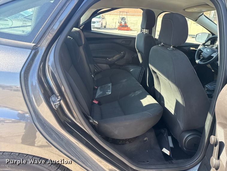 image for item FB8597 2016 Ford Focus 