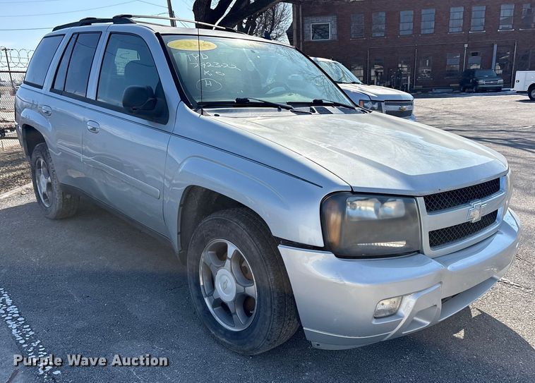 image for item FB8598 2008 Chevrolet Trailblazer SUV
