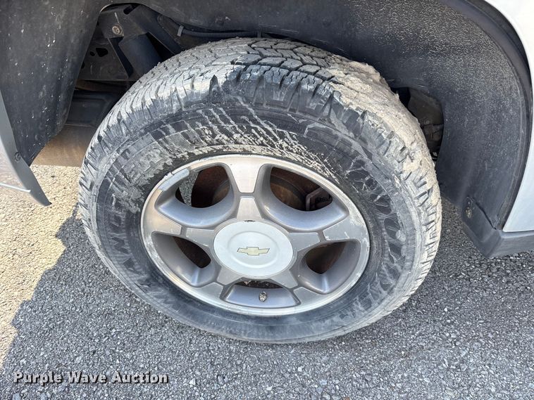 image for item FB8598 2008 Chevrolet Trailblazer SUV