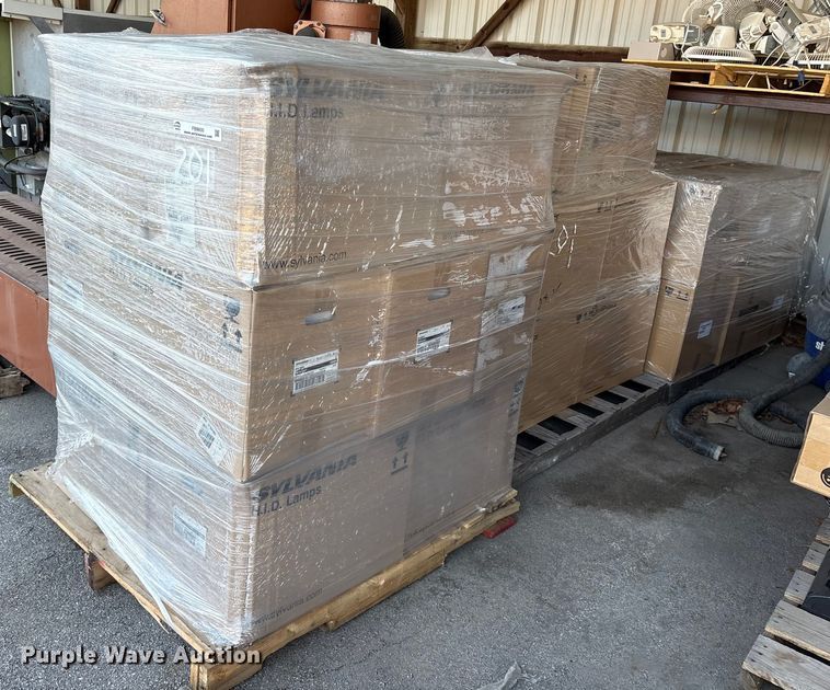 image for item FB8600 (3) pallets of approximately 200 Sylvania H.I.D lamps