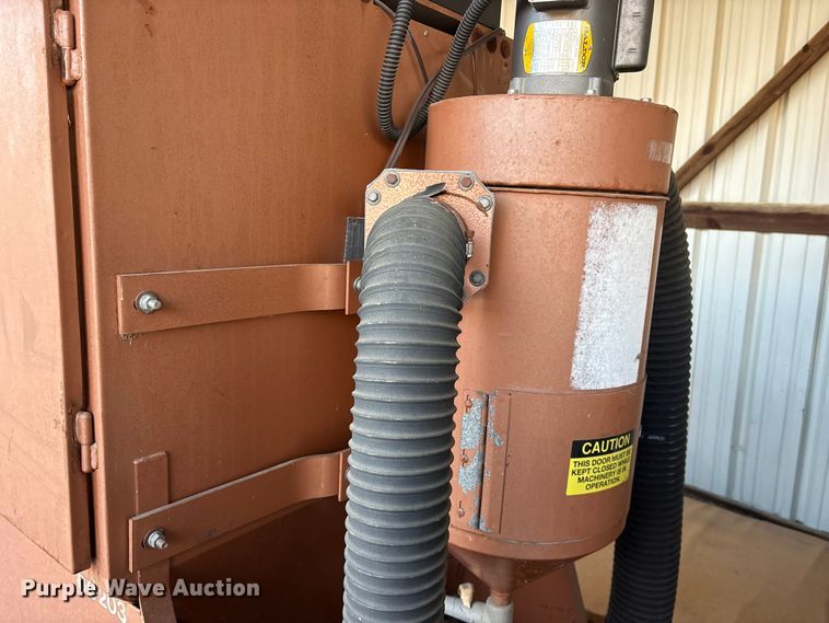 image for item FB8601 Zero 55-300R&DAG 1PH sand blast cabinet