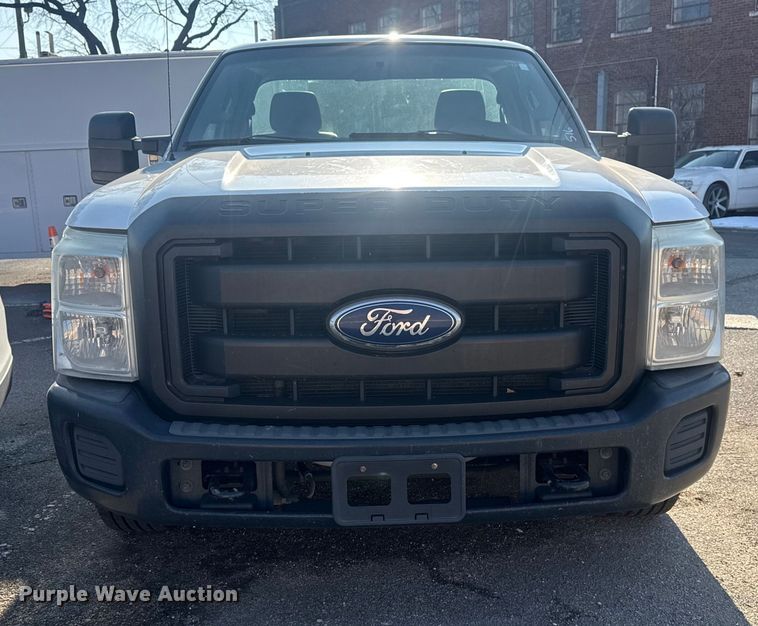 image for item FB8603 2011 Ford F250 Super Duty XLT utility bed pickup truck