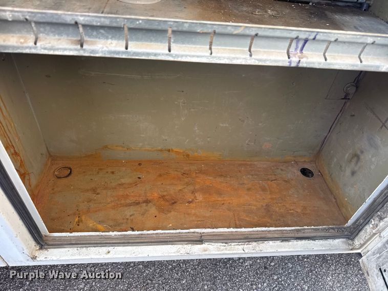 image for item FB8603 2011 Ford F250 Super Duty XLT utility bed pickup truck