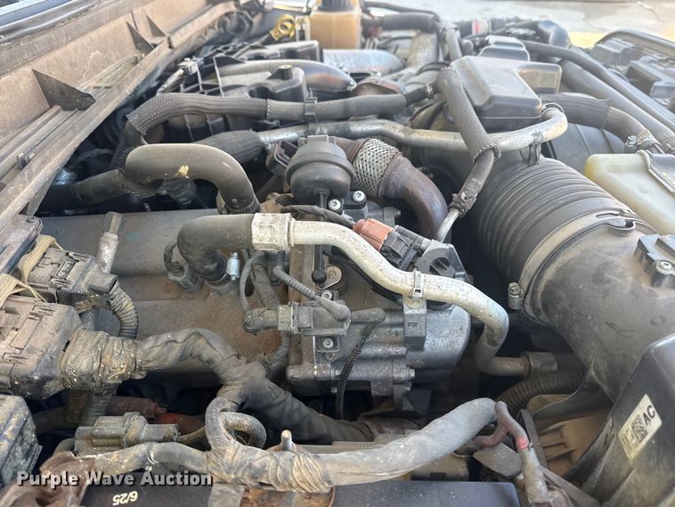 image for item FB8603 2011 Ford F250 Super Duty XLT utility bed pickup truck